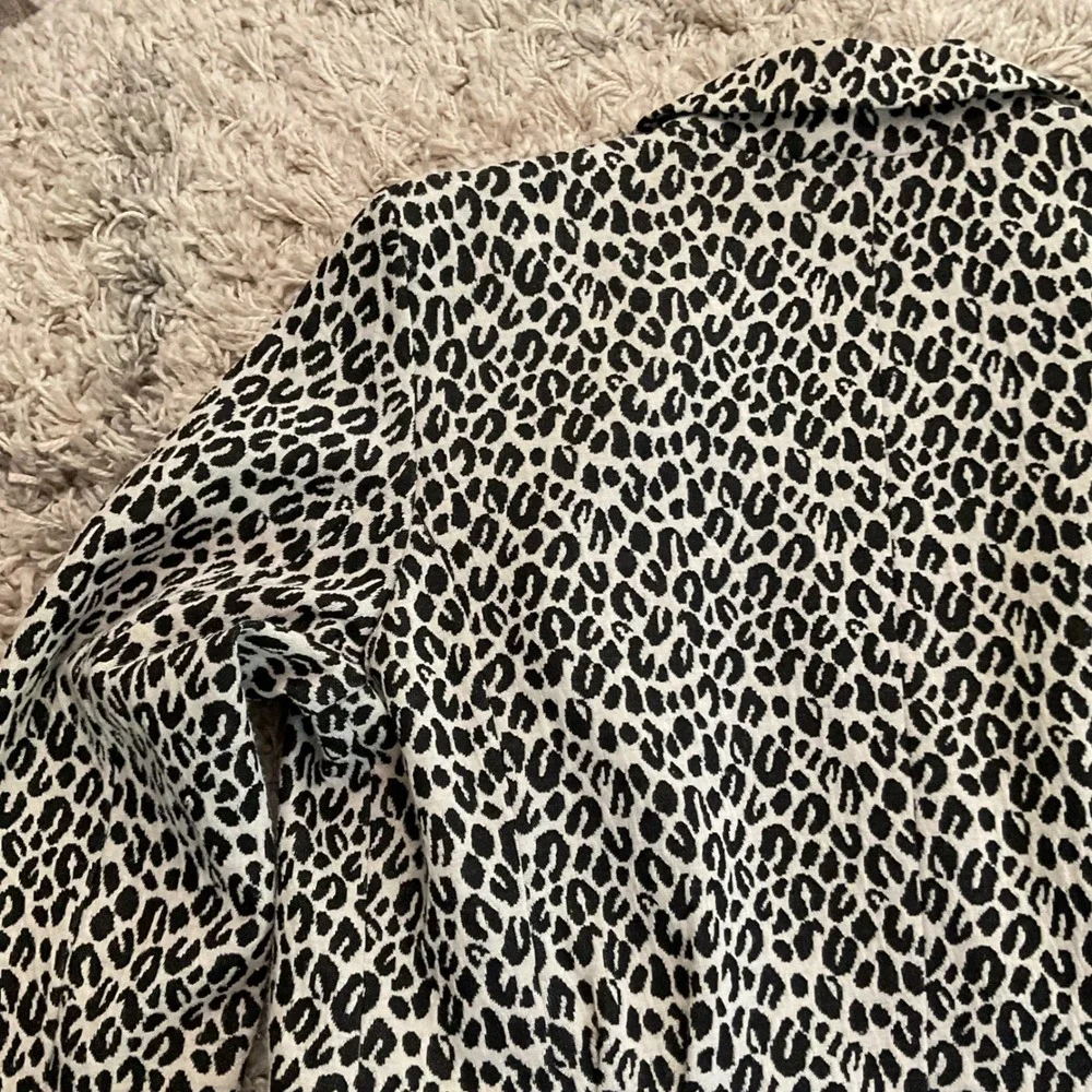 Notations‎ Petite Womens Leopard Print Blazer Black White Zipper Pockets PL